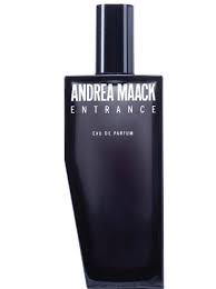 Andrea Maack - Entrance