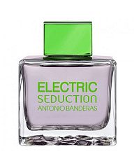 Antonio Banderas - Electric Seduction in Black