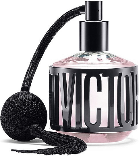 Victoria's Secret - Love Me